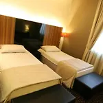 水晶酒店 酒店 4*