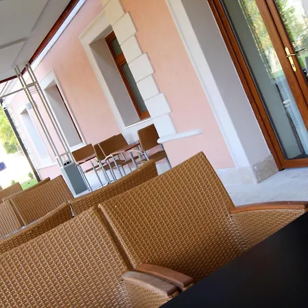 Crystal Ξενοδοχείο