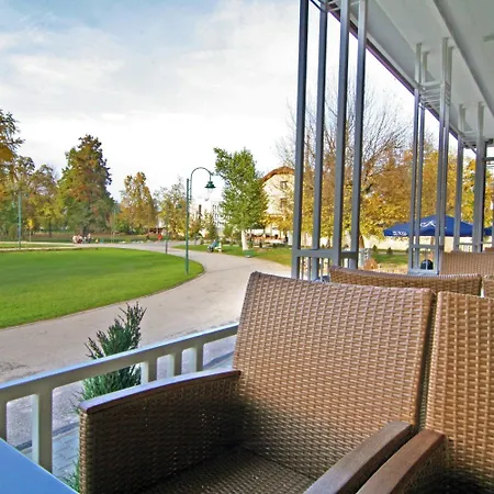 Ξενοδοχείο Crystal