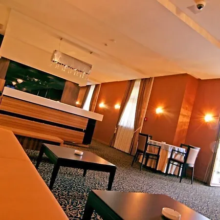 Ξενοδοχείο Crystal